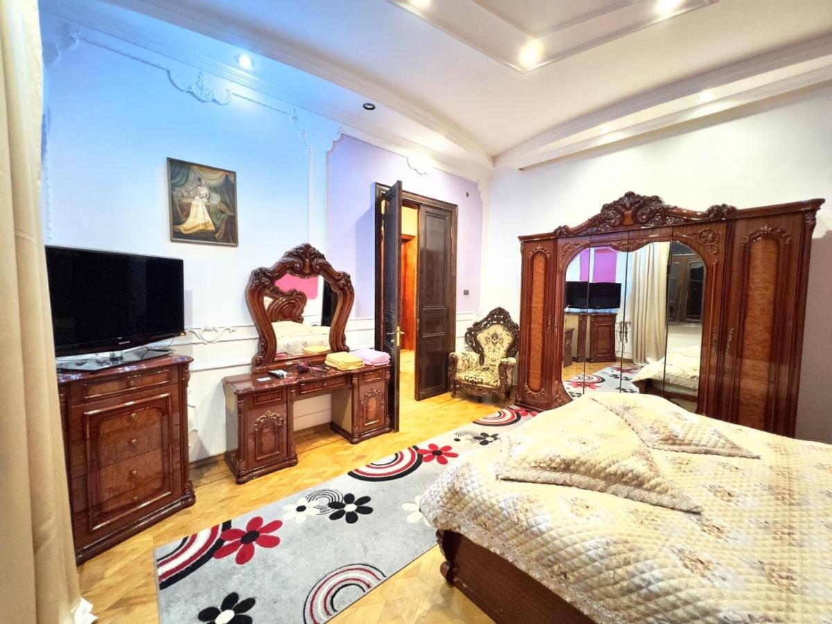 Hotel Royal 쿠타이시 외부 사진